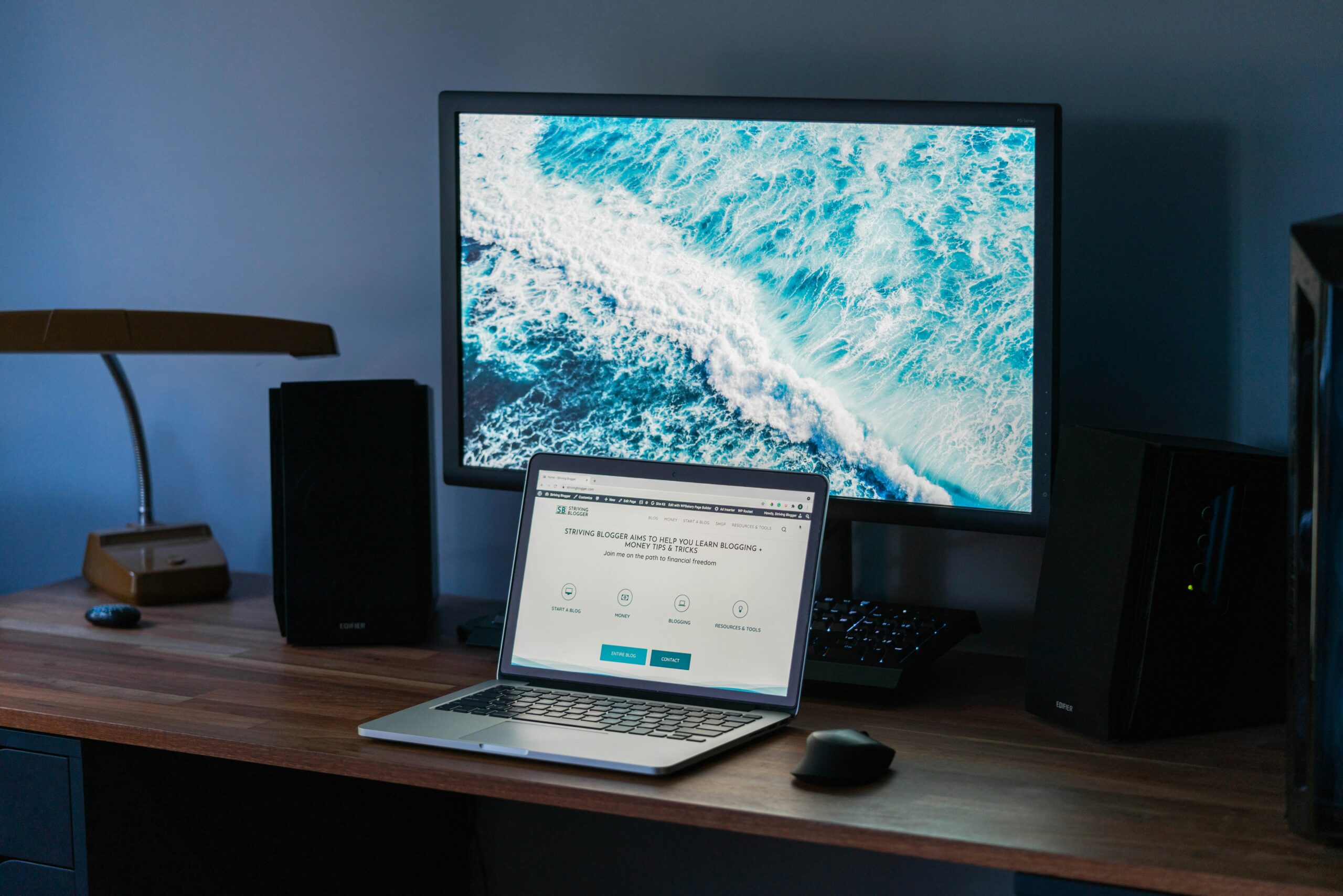 The Best Blogging Platforms for Beginners: A Comparison of Features and Pricing