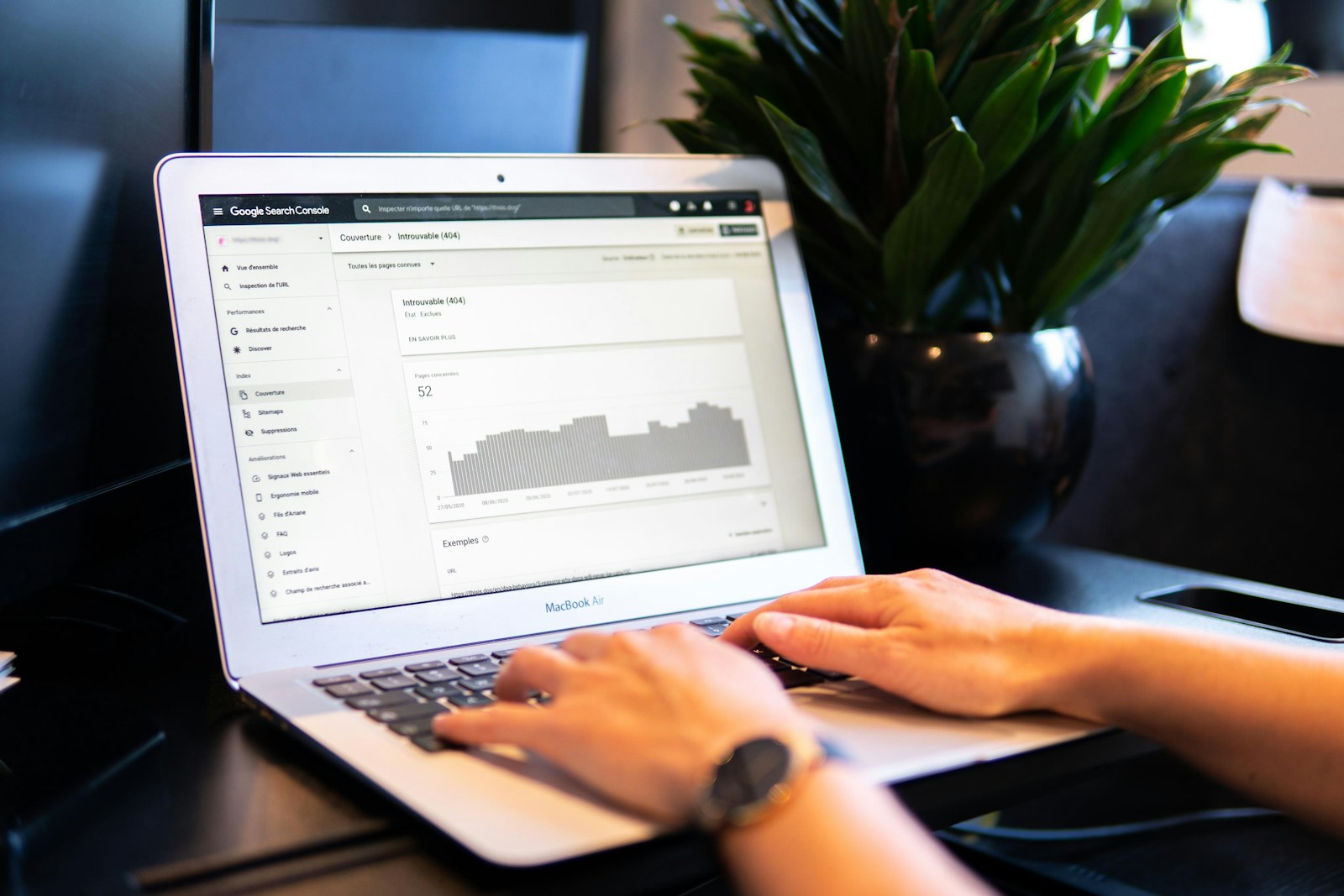 Maximizing Revenue: How to Place and Optimize Ads for Better Performance and User Experience